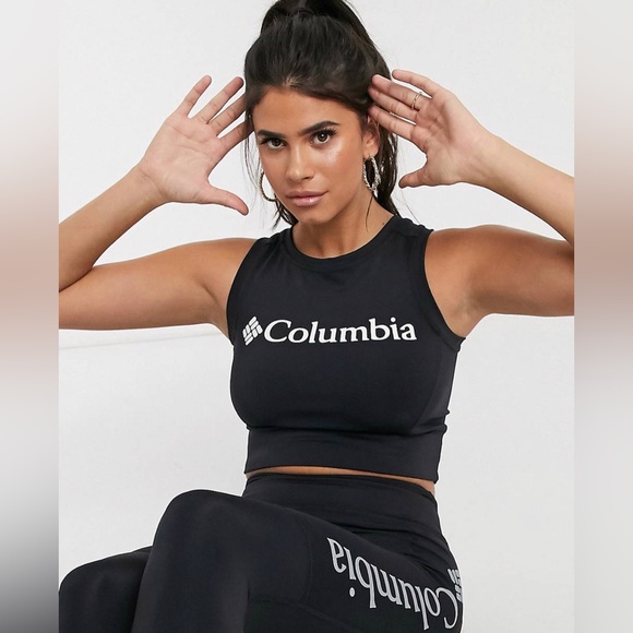 Columbia Tops - Columbia Windgate Crop Top